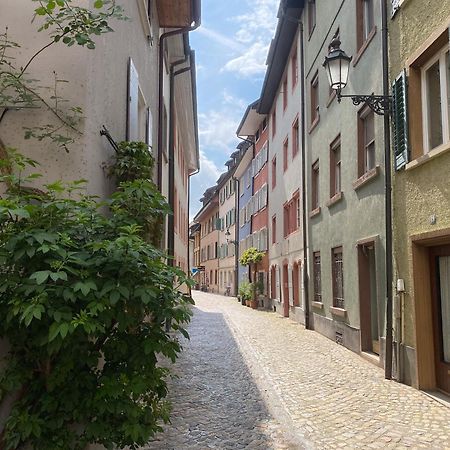 Neu Deluxe Suite Muensterblick, Maisonette, Kingsize Bett, Kueche, Netflix, Aussicht, E-Kamin Bad Sackingen Luaran gambar